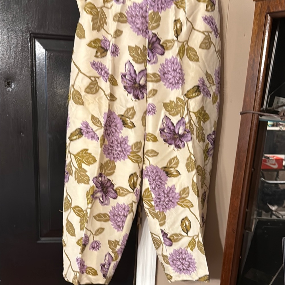 Floral Print Pants in Purple and Cream